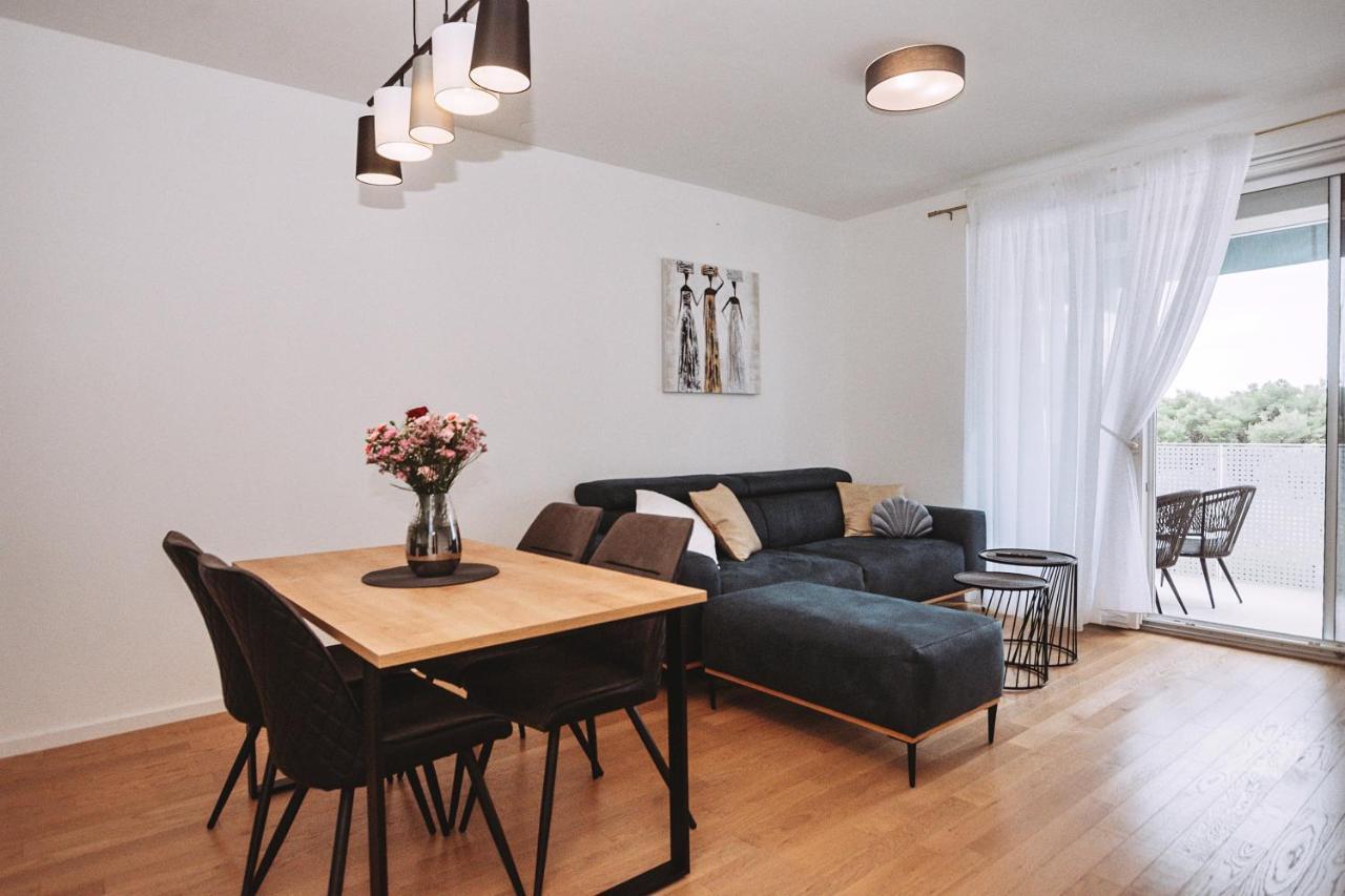 דירות זאדאר Apartman Martina מראה חיצוני תמונה