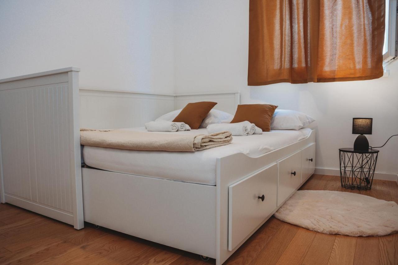 דירות זאדאר Apartman Martina מראה חיצוני תמונה